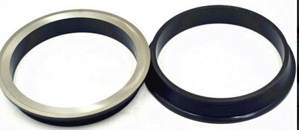 205-30-00160 Komatsu Floating Oil Seal For Excavator , Bulldozer  , Tractor